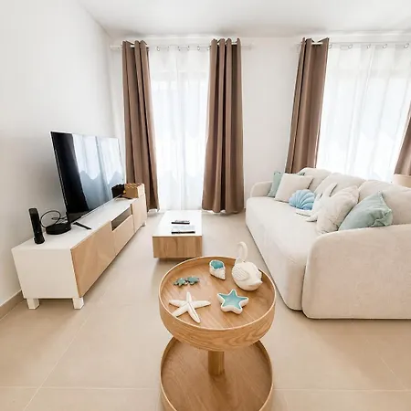 Apartamento Terra Blue Brand New 1br W Private Garage Faro