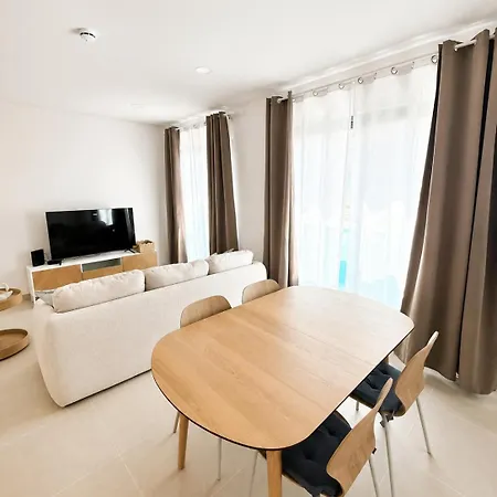 Апартаменты Terra Blue Brand New 1br W Private Garage Фару
