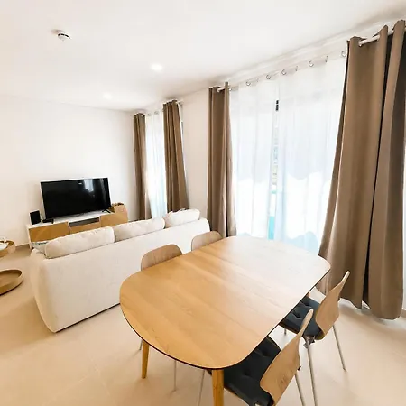 Апартаменты Terra Blue Brand New 1br W Private Garage *
