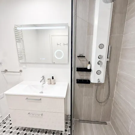 Terra Blue Brand New 1br W Private Garage *
